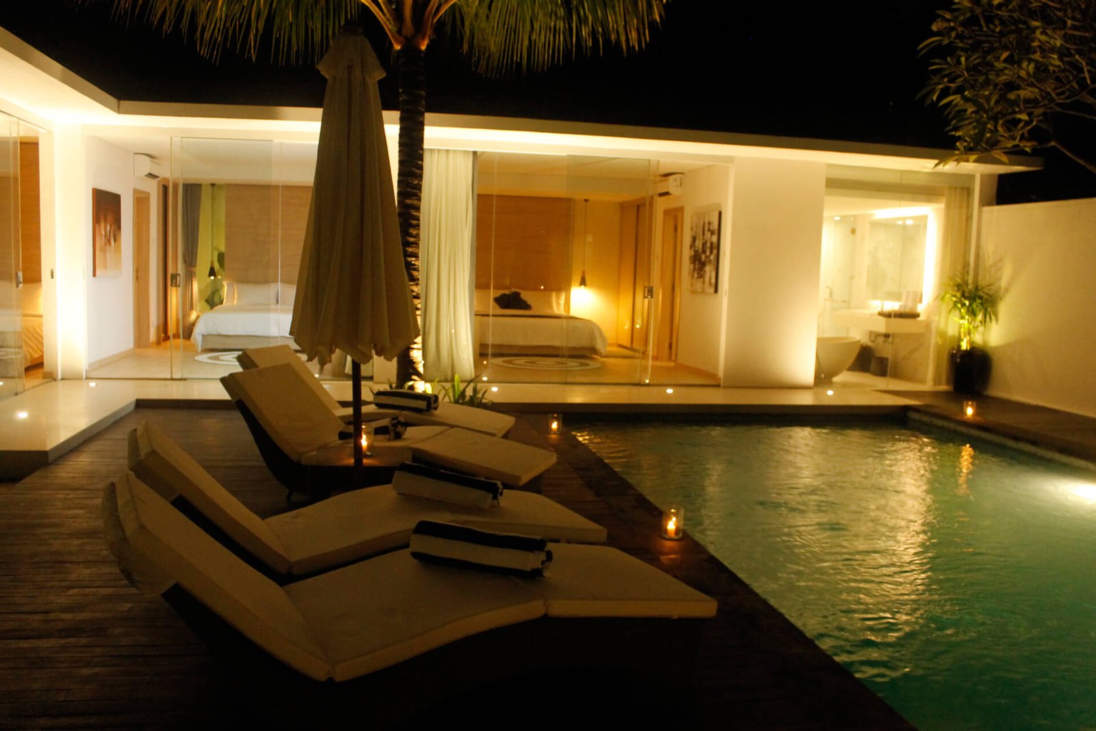Alami-Luxury-Villa-04
